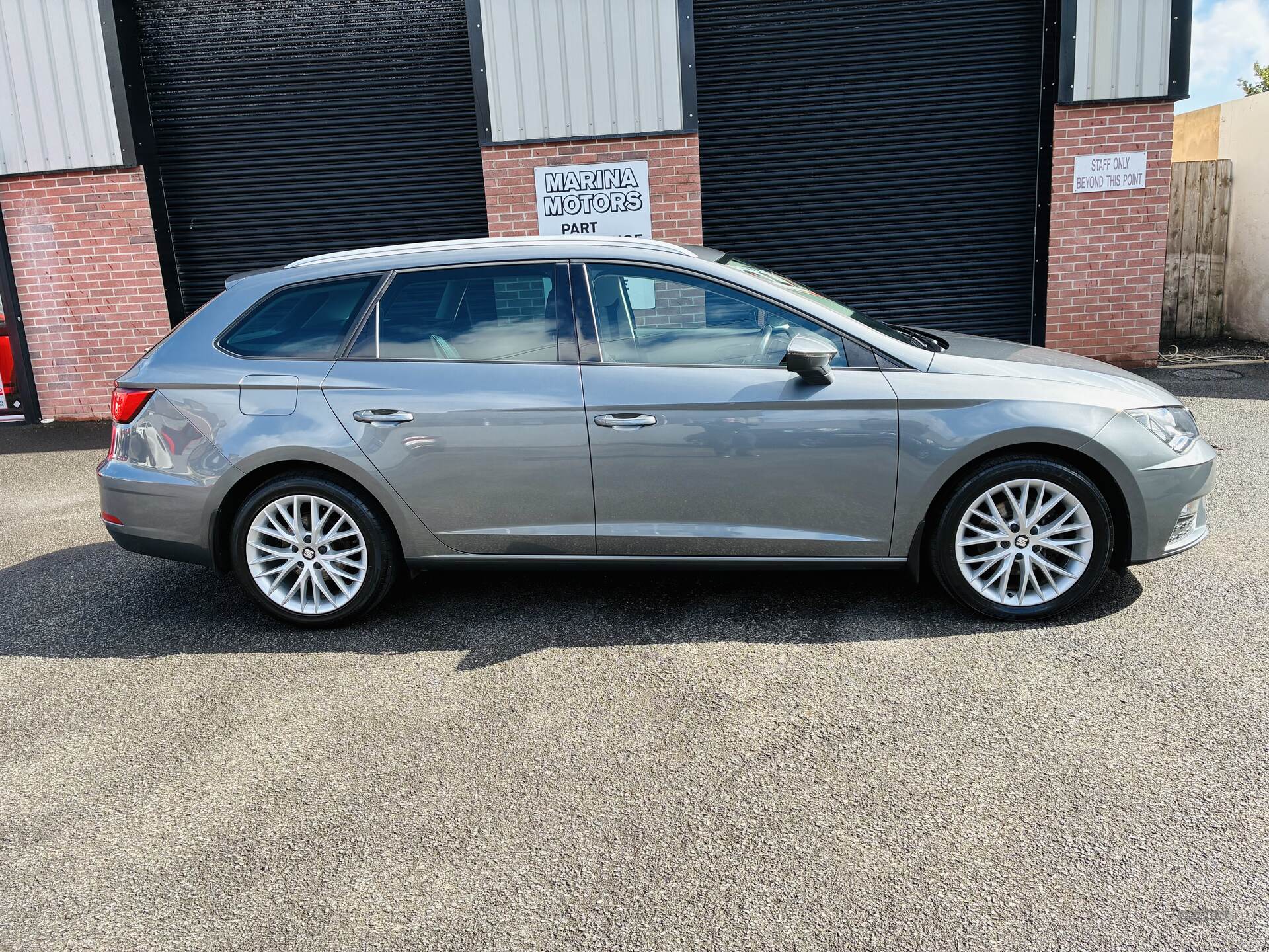 Seat Leon DIESEL SPORT TOURER in Antrim