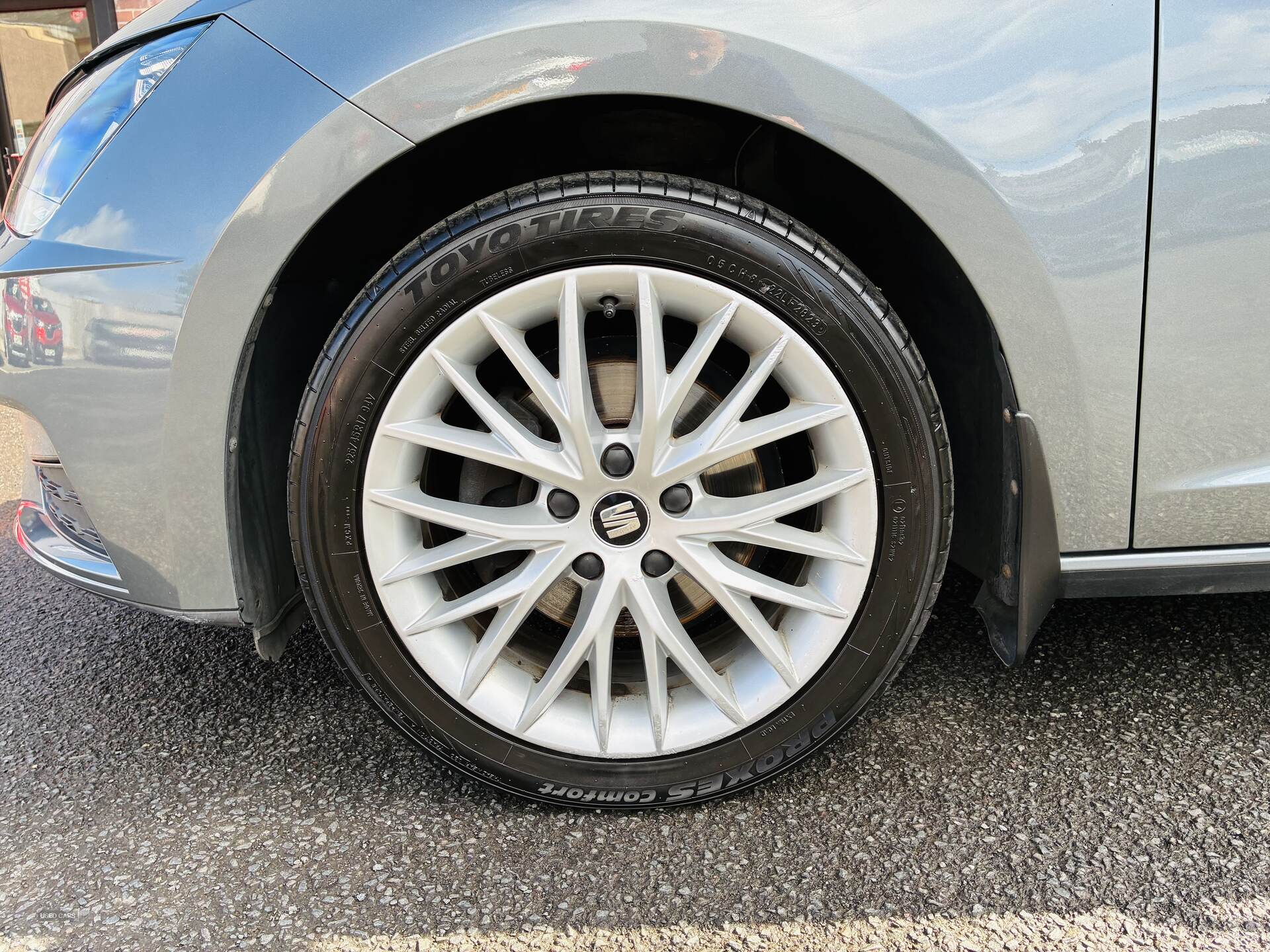 Seat Leon DIESEL SPORT TOURER in Antrim