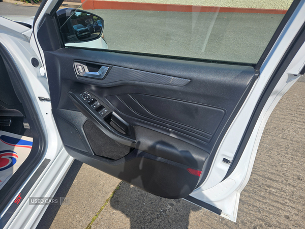 Ford Focus DIESEL HATCHBACK in Derry / Londonderry