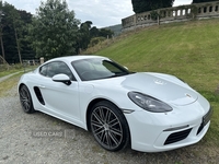 Porsche 718 Cayman COUPE in Down