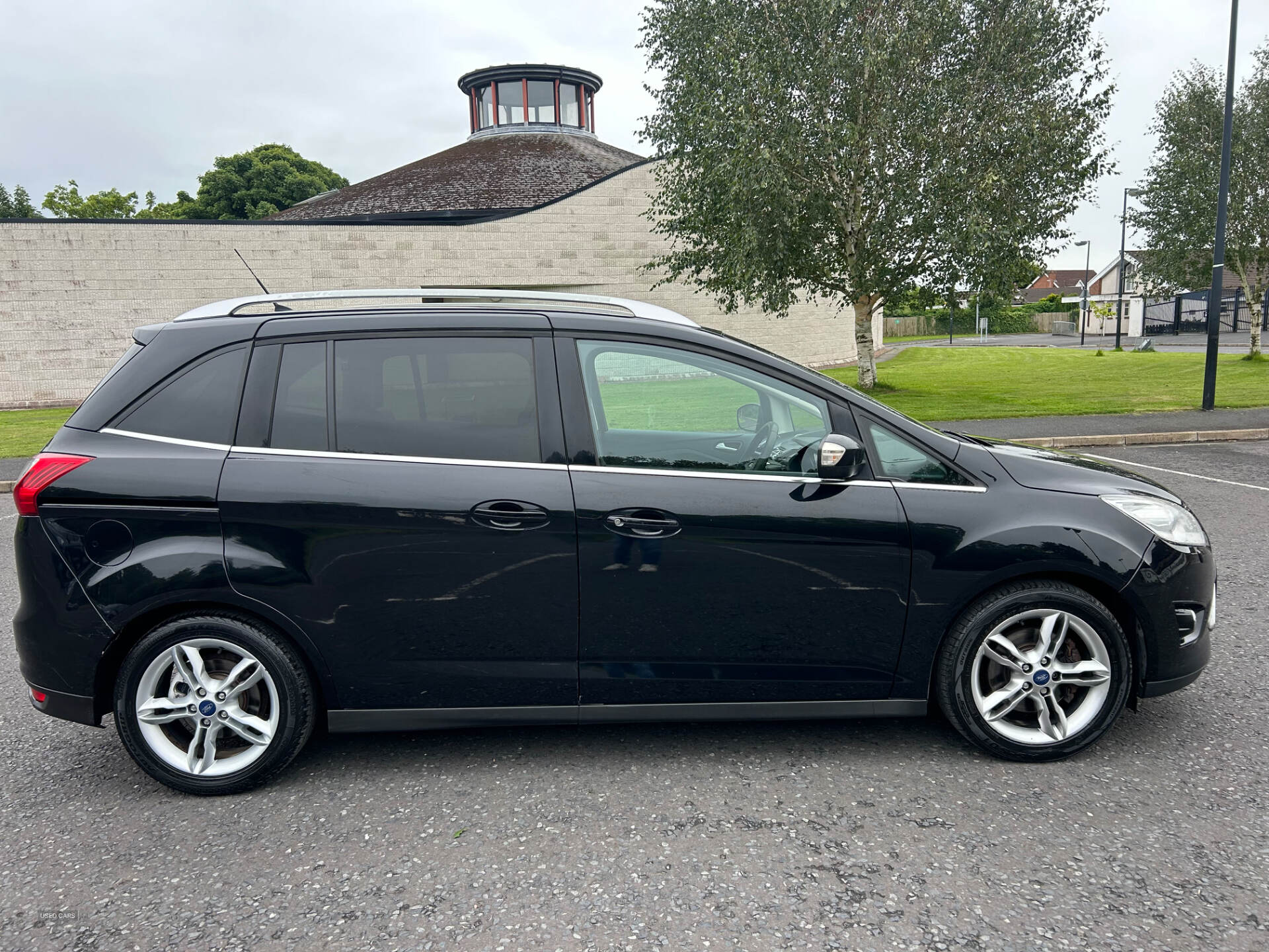 Ford Grand C-MAX DIESEL ESTATE in Antrim