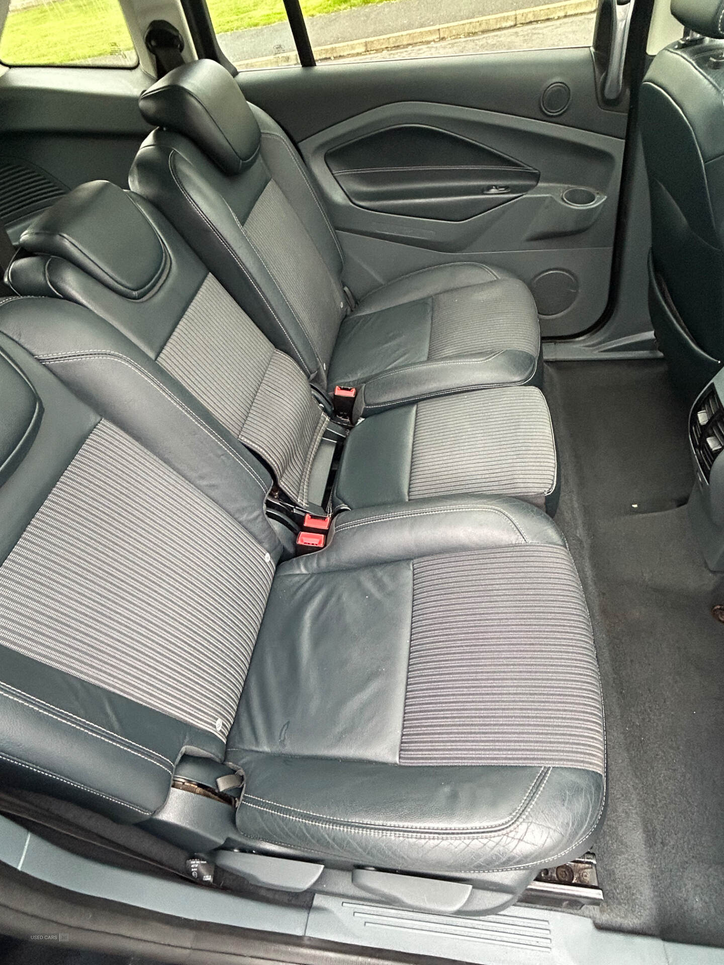 Ford Grand C-MAX DIESEL ESTATE in Antrim