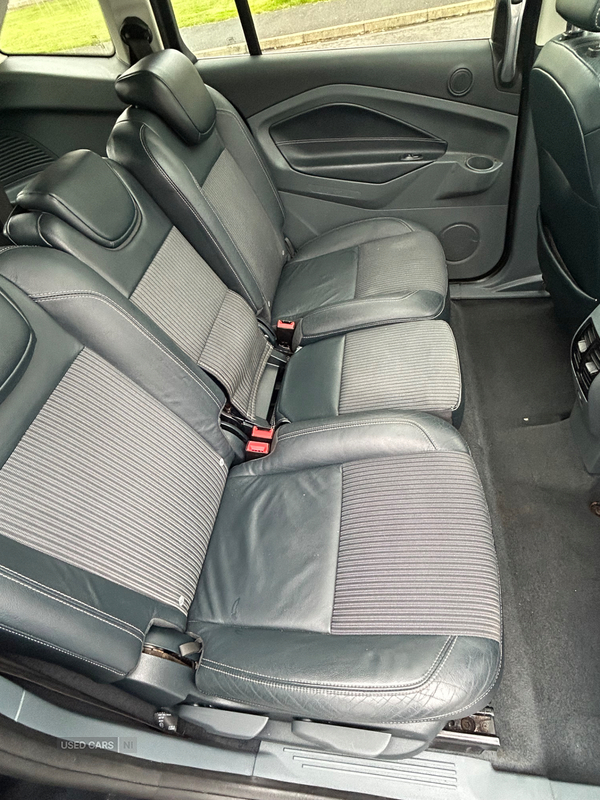 Ford Grand C-MAX DIESEL ESTATE in Antrim