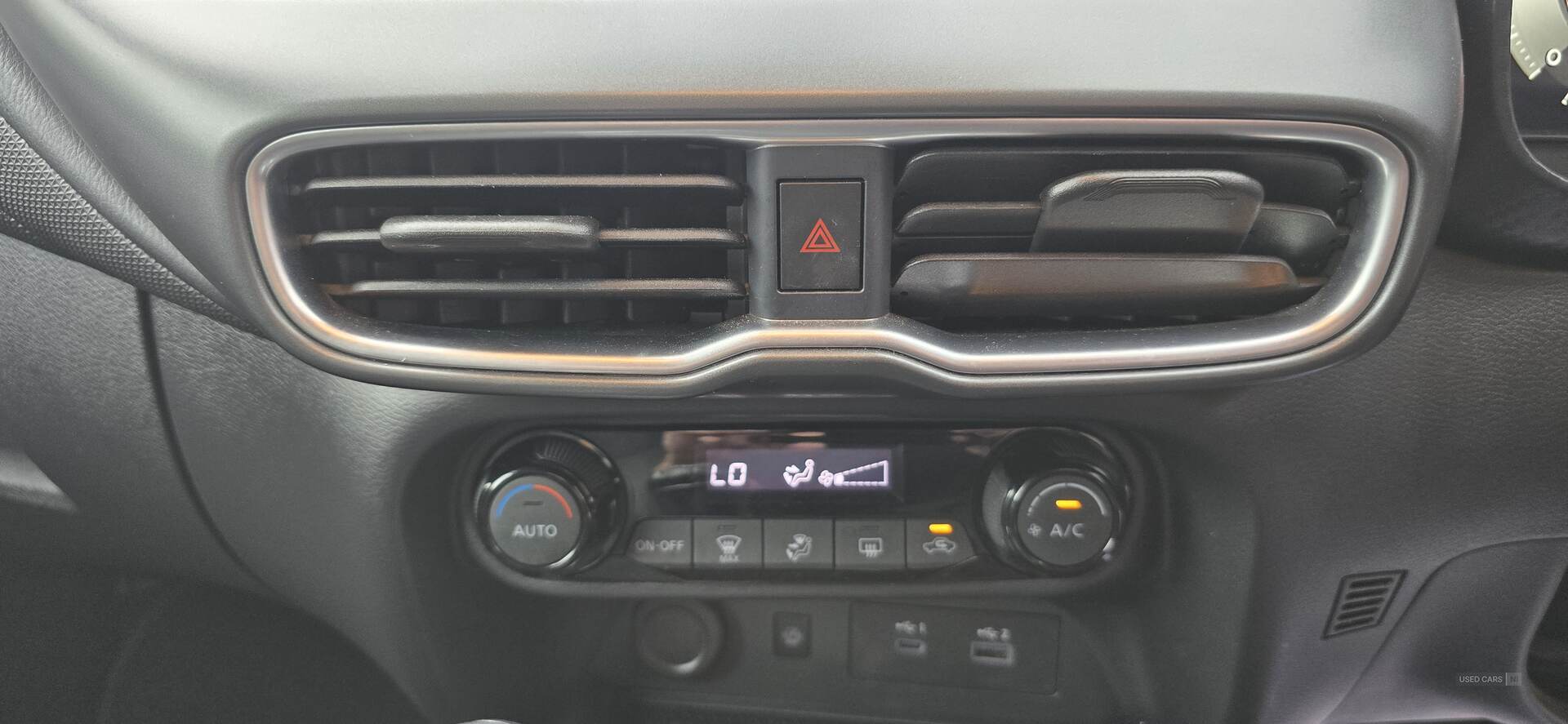 Car Thumbnail 14
