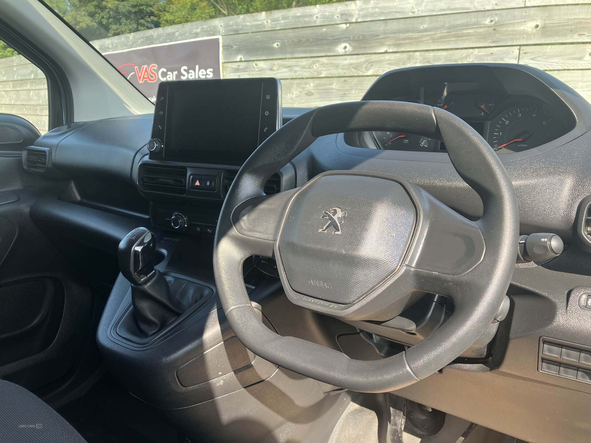Peugeot Partner STANDARD DIESEL in Down