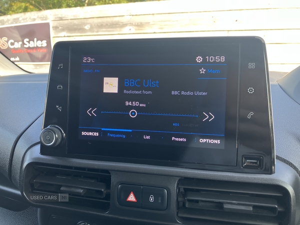 Peugeot Partner STANDARD DIESEL in Down