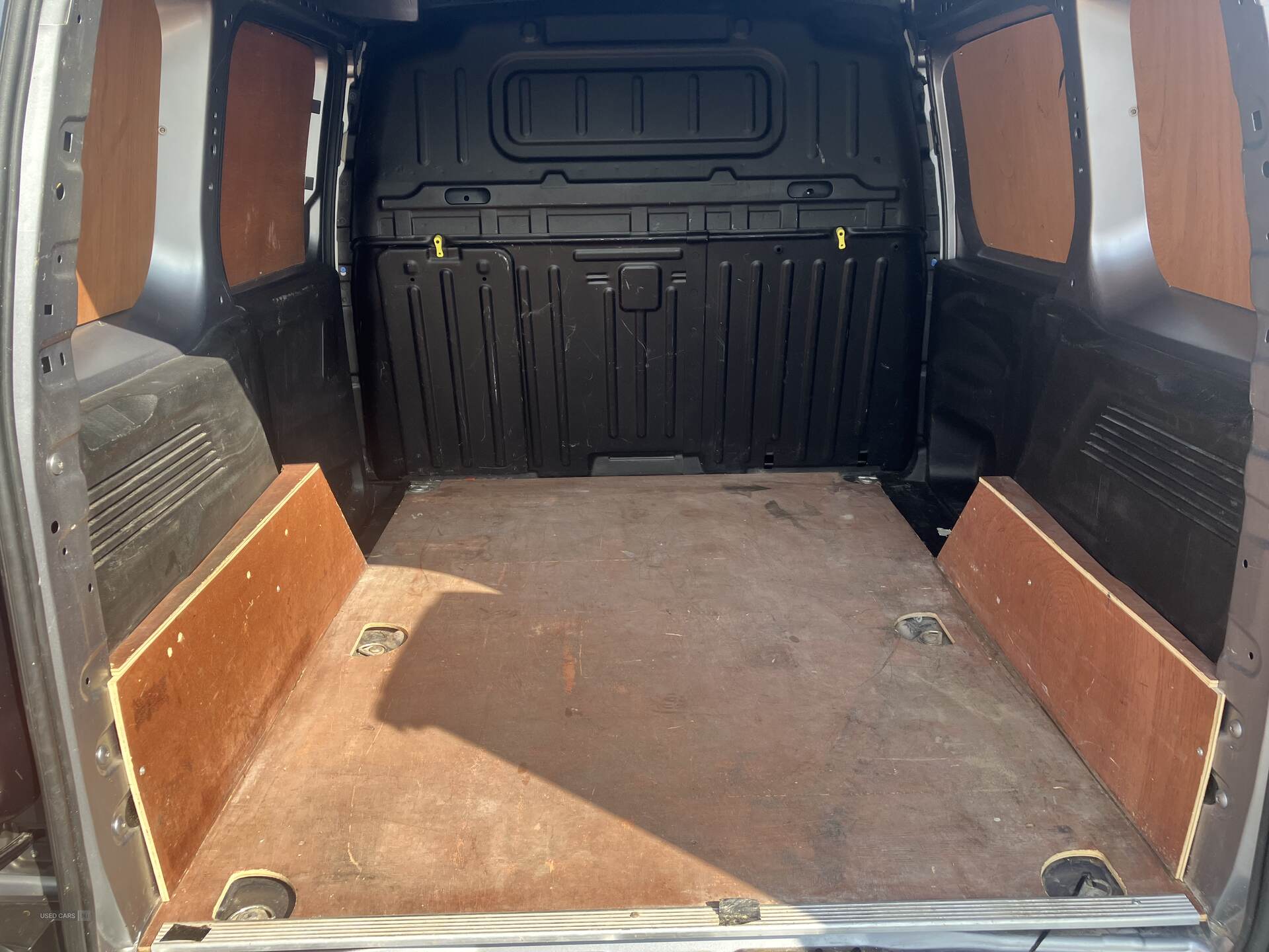 Peugeot Partner STANDARD DIESEL in Down