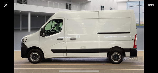 Renault Master MWB DIESEL FWD in Derry / Londonderry