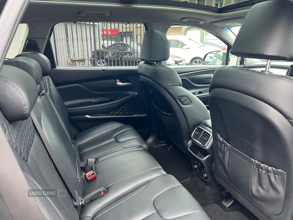 Hyundai Santa Fe DIESEL ESTATE in Antrim