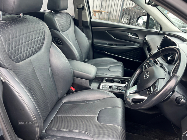 Hyundai Santa Fe DIESEL ESTATE in Antrim