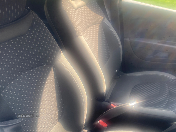 Renault Captur DIESEL HATCHBACK in Tyrone