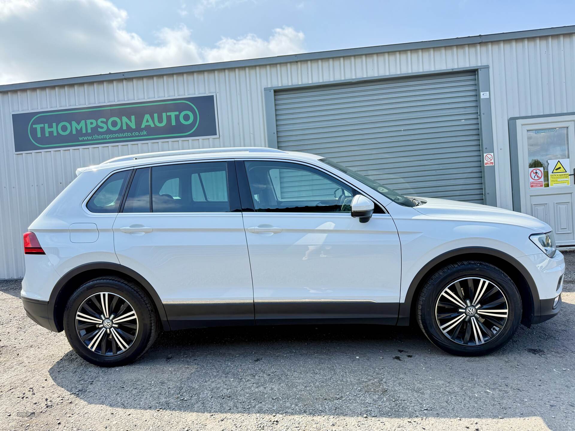 Volkswagen Tiguan DIESEL ESTATE in Down