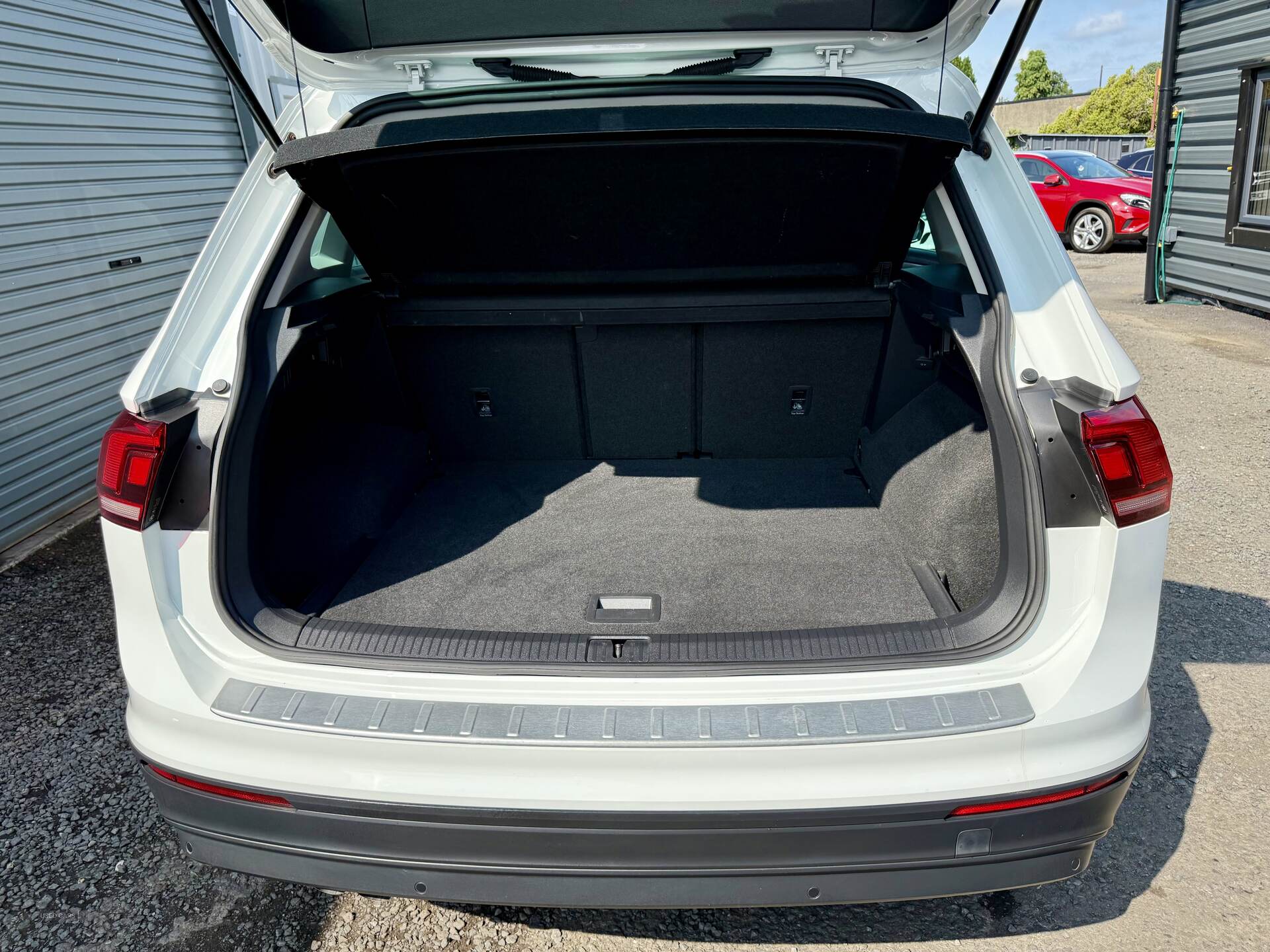 Volkswagen Tiguan DIESEL ESTATE in Down