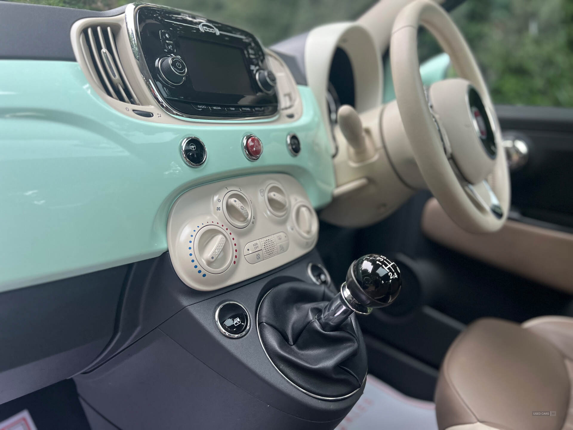 Car Thumbnail 15