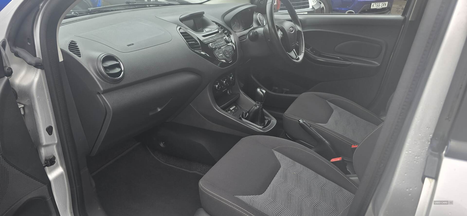 Car Thumbnail 13