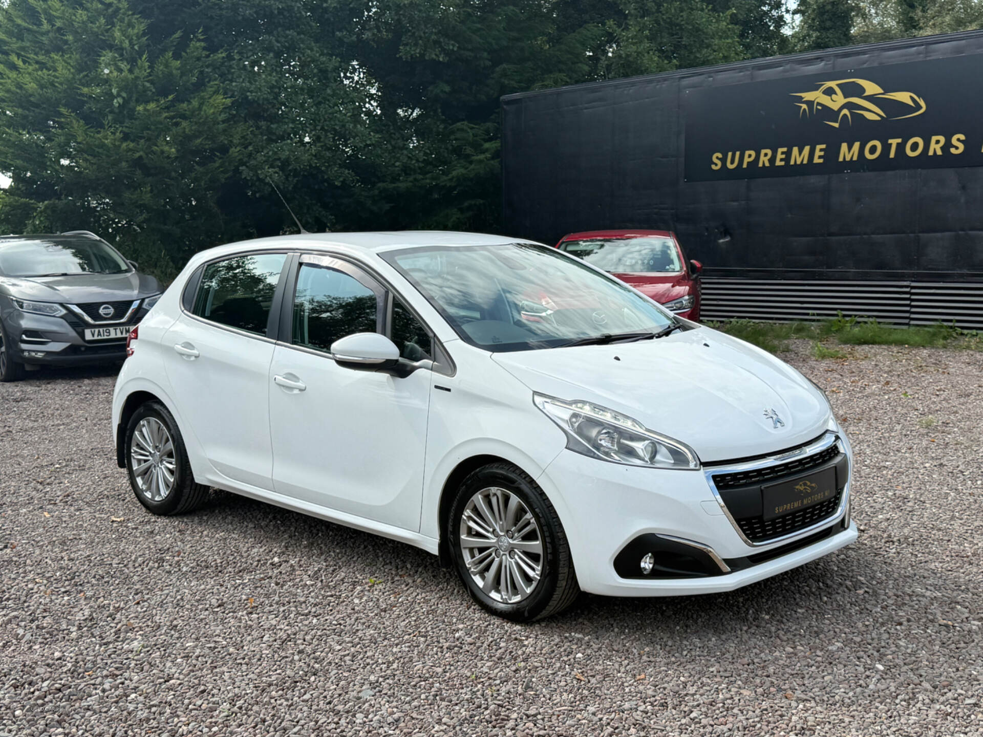 Peugeot 208 HATCHBACK in Tyrone
