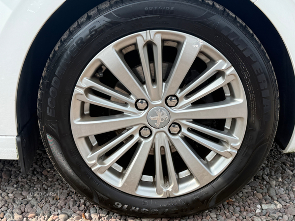 Peugeot 208 HATCHBACK in Tyrone