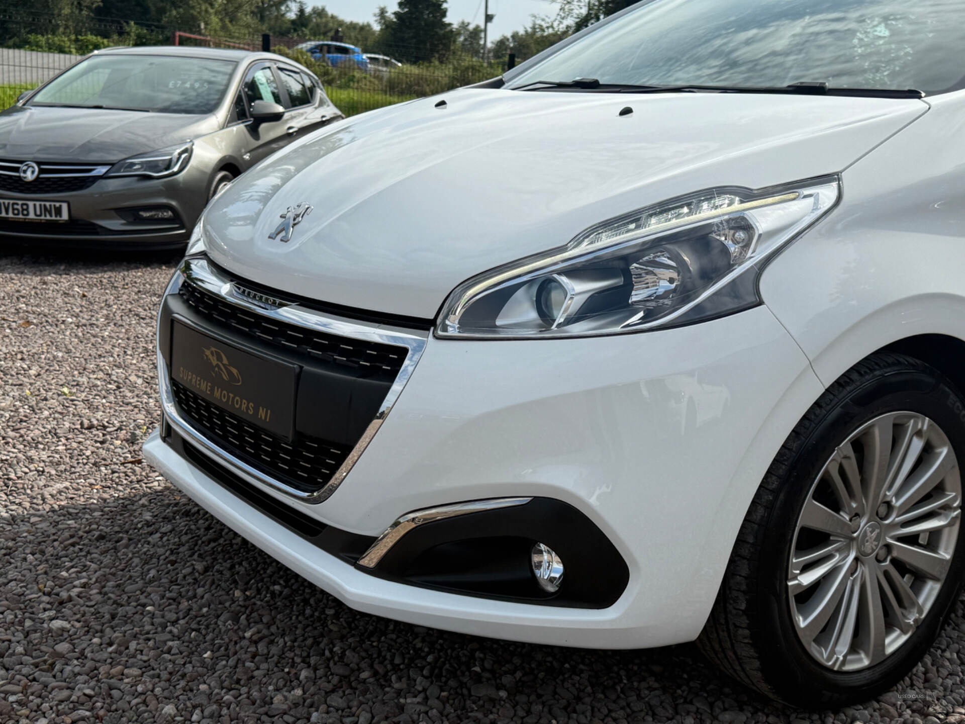 Peugeot 208 HATCHBACK in Tyrone