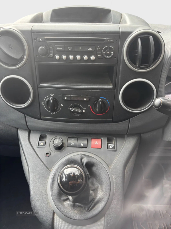 Peugeot Partner L1 DIESEL in Down