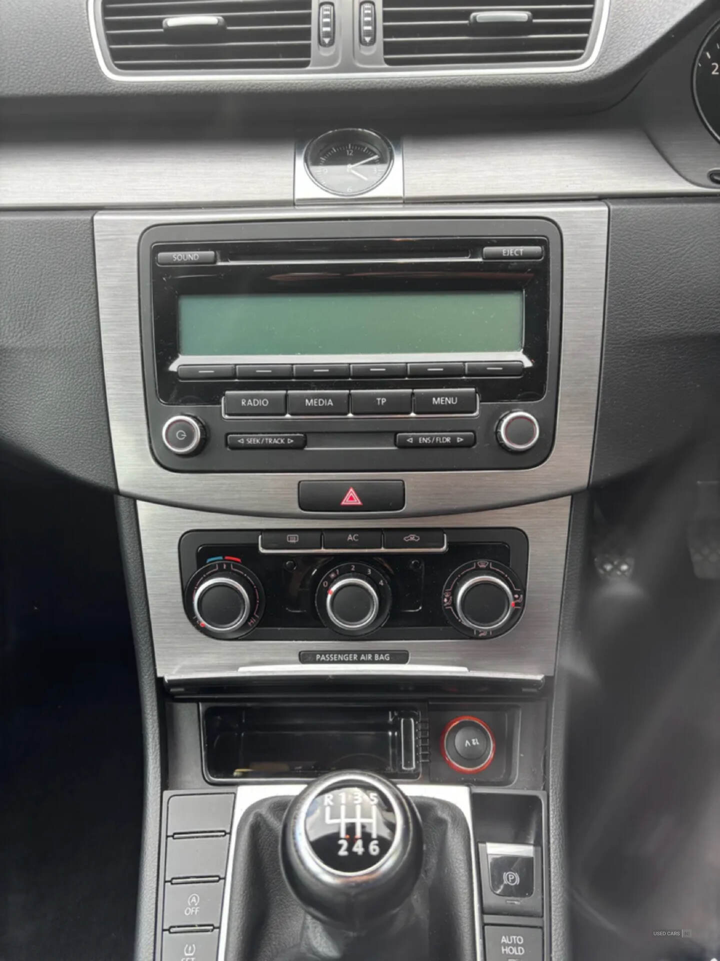 Volkswagen Passat DIESEL ESTATE in Down