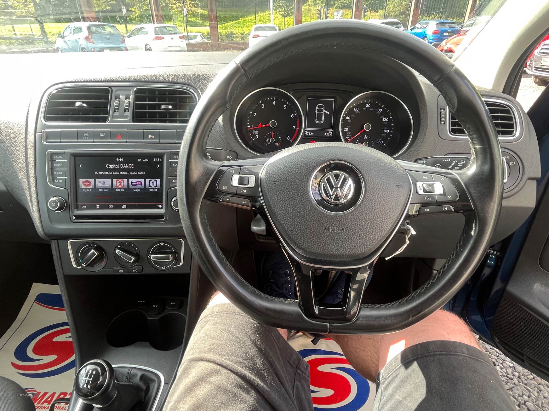 Car Thumbnail 13