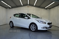 Kia Ceed 1.6 CRDi EcoDynamics 2 Hatchback 5dr Diesel Manual Euro 5 (s/s) (126 bhp) in Derry / Londonderry
