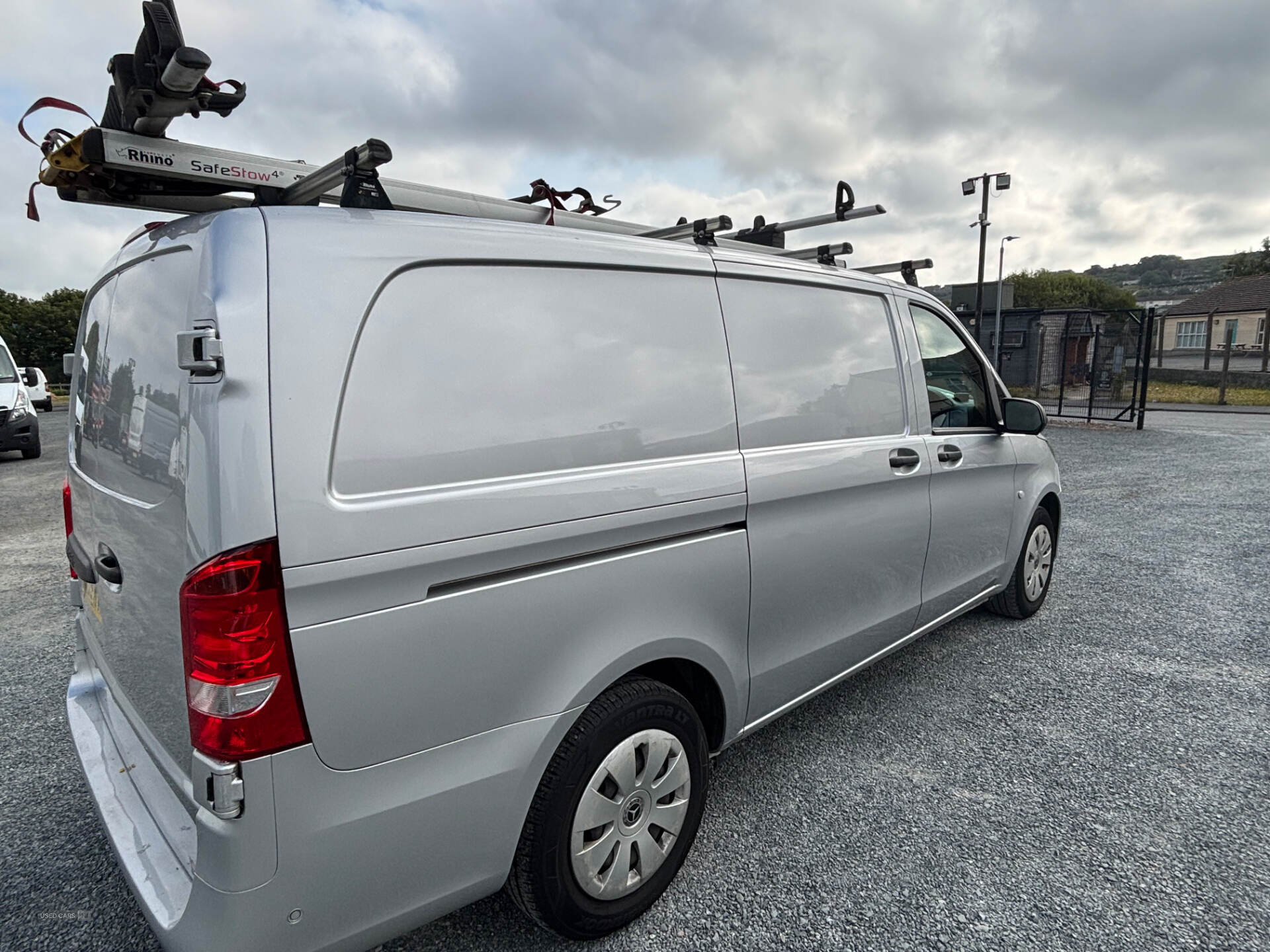 Mercedes Vito L2 DIESEL FWD in Down