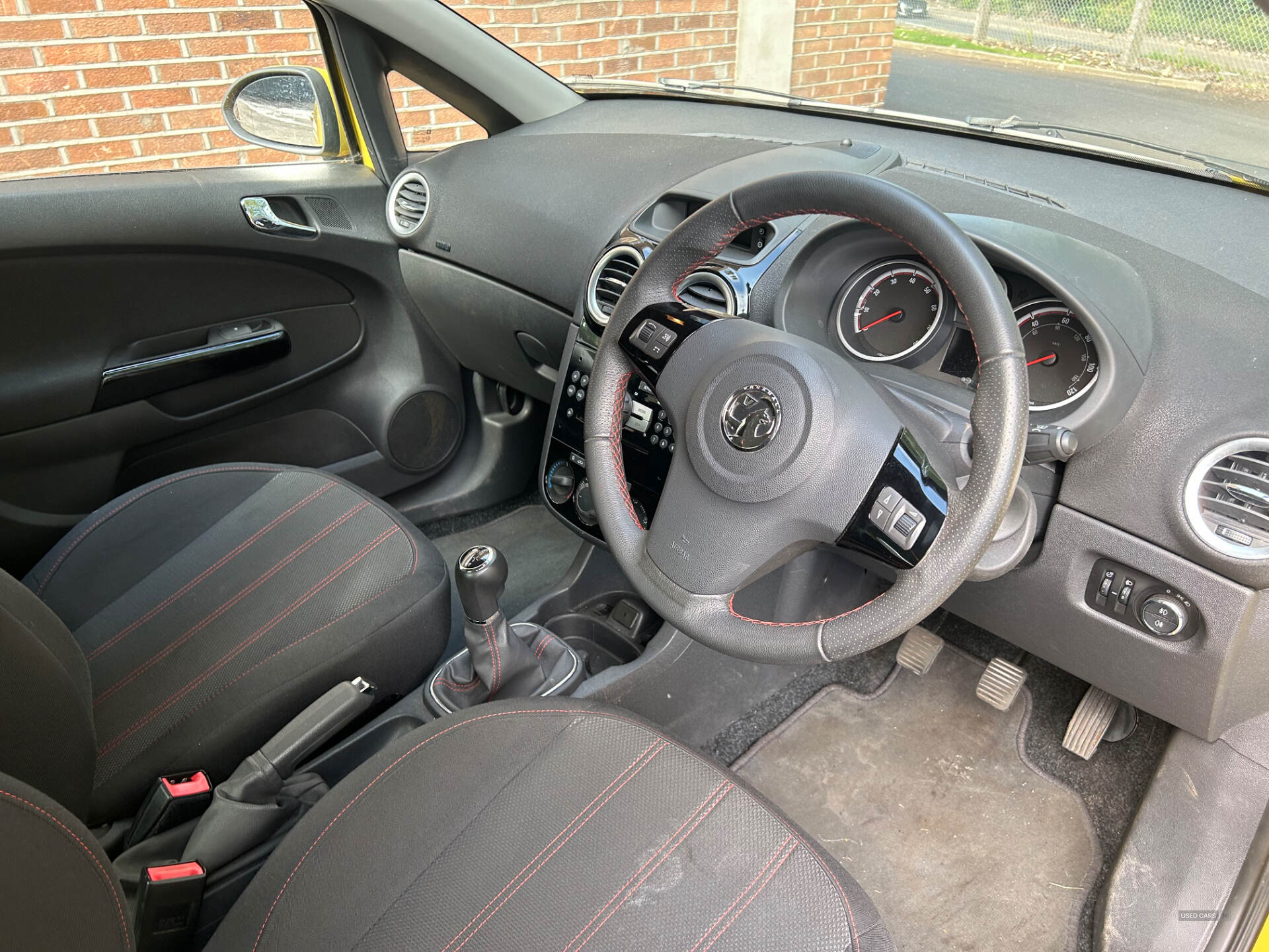 Car Thumbnail 7