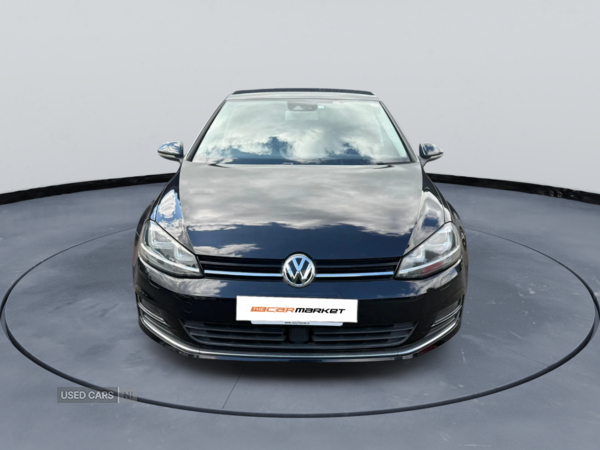 Volkswagen Golf 1.4 Highline Auto 5DR in Antrim