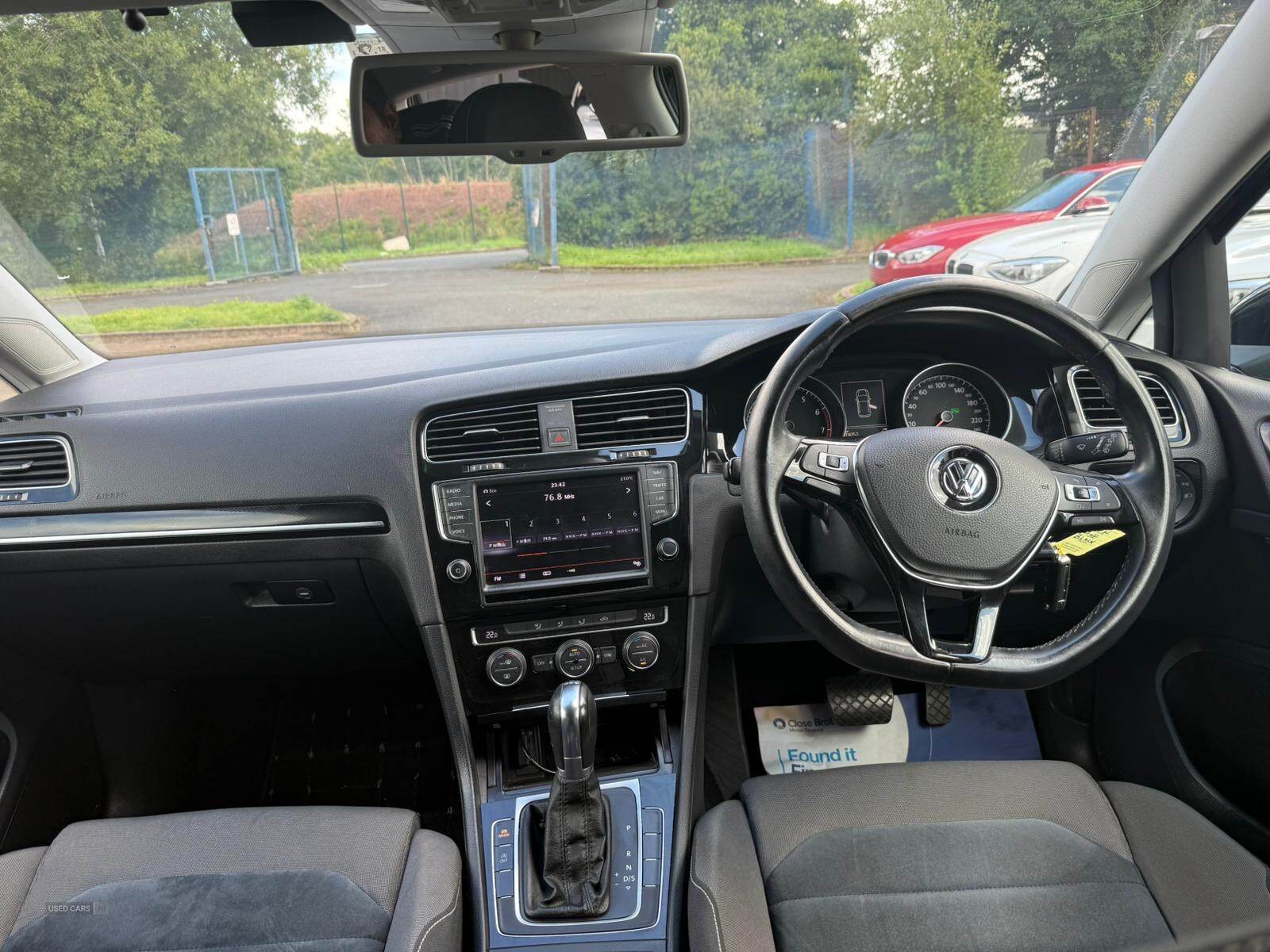 Car Thumbnail 8