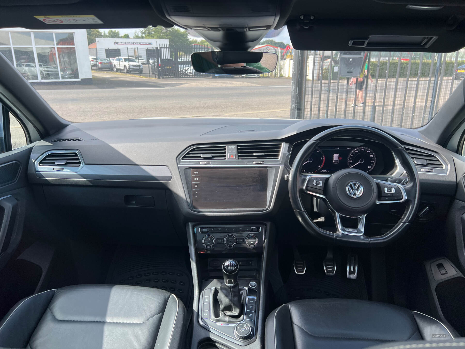 Car Thumbnail 10