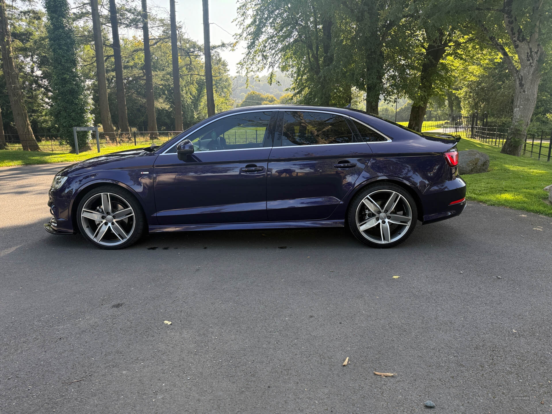 Car Thumbnail 7
