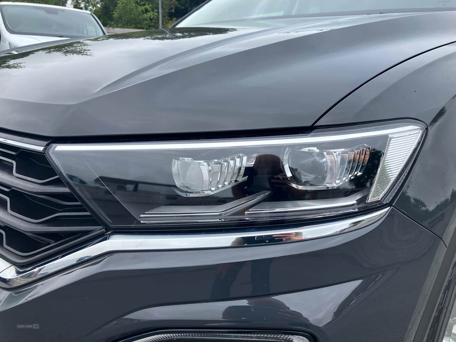 Volkswagen T-Roc HATCHBACK in Down