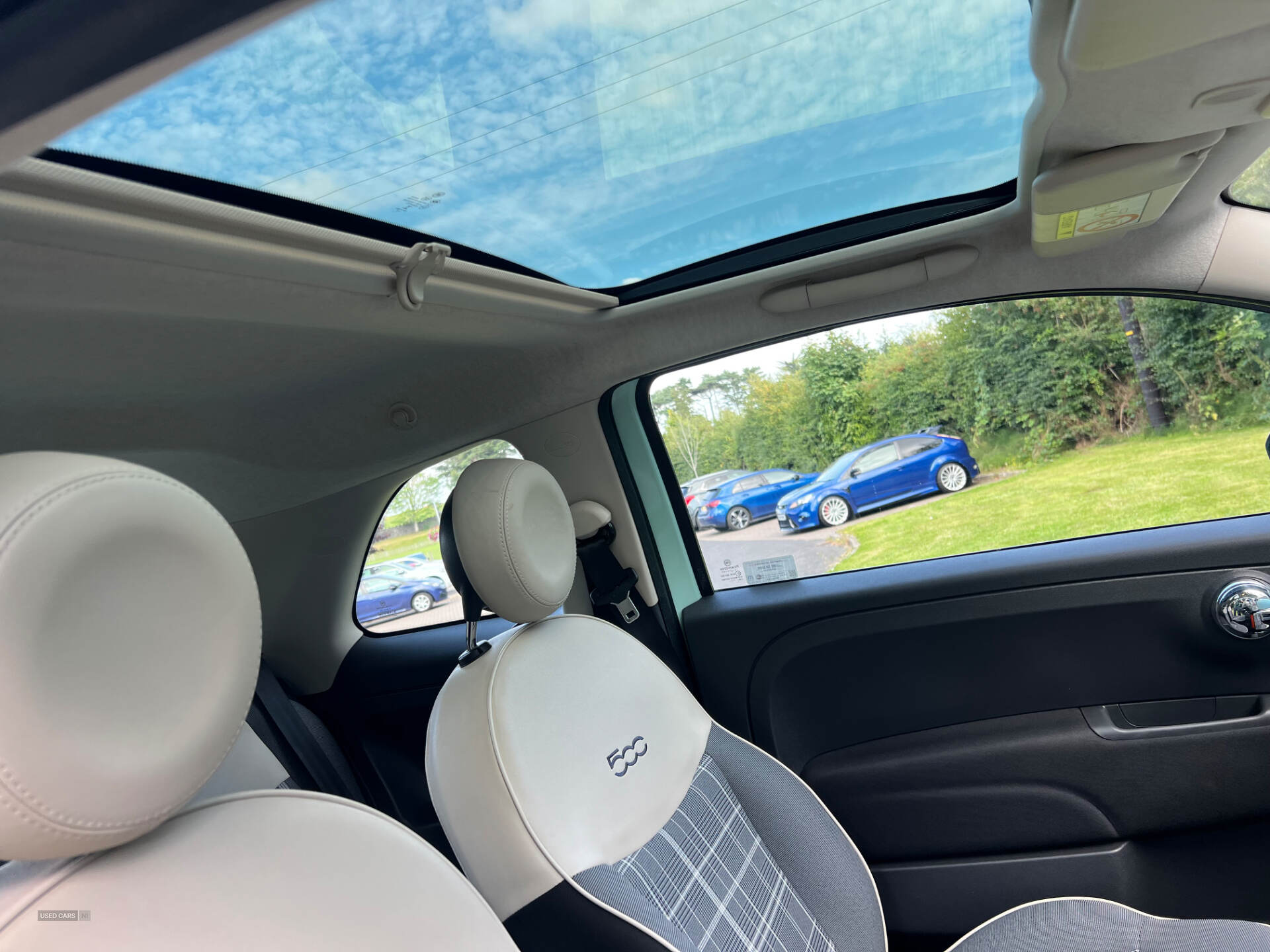 Car Thumbnail 10