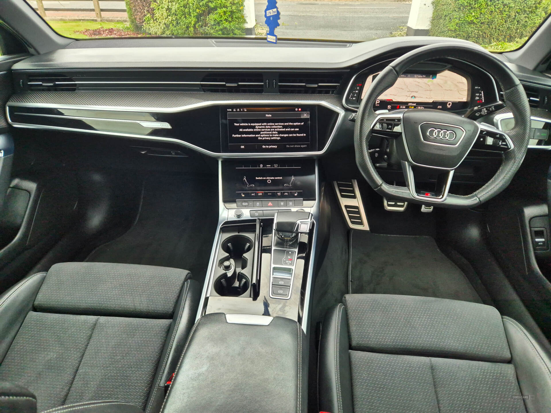 Car Thumbnail 4