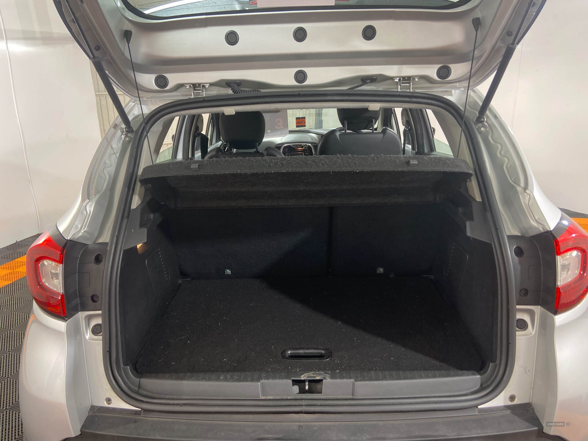 Renault Captur DIESEL HATCHBACK in Antrim