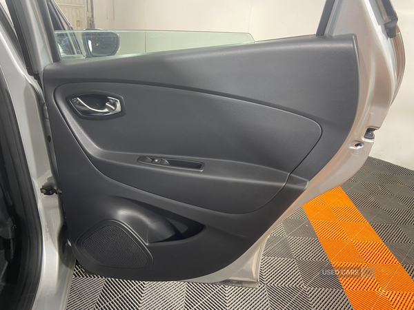 Renault Captur DIESEL HATCHBACK in Antrim