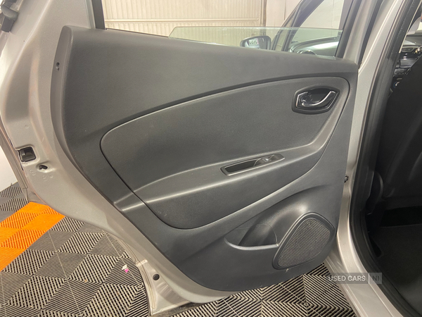 Renault Captur DIESEL HATCHBACK in Antrim