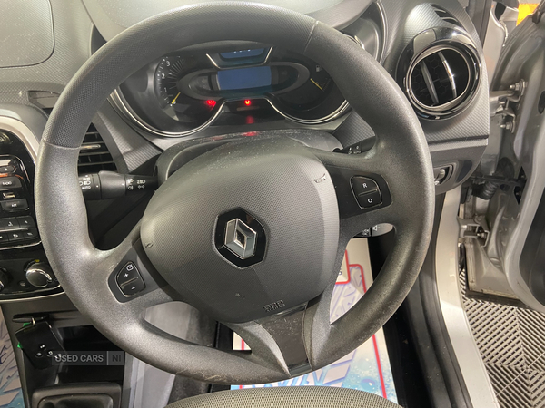 Renault Captur DIESEL HATCHBACK in Antrim