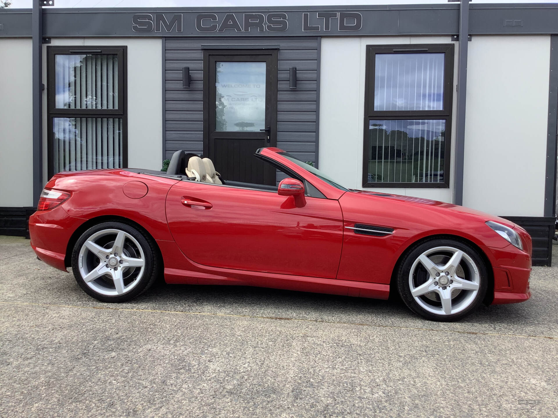 Mercedes SLK-Class DIESEL ROADSTER in Down