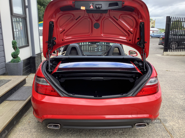Mercedes SLK-Class DIESEL ROADSTER in Down