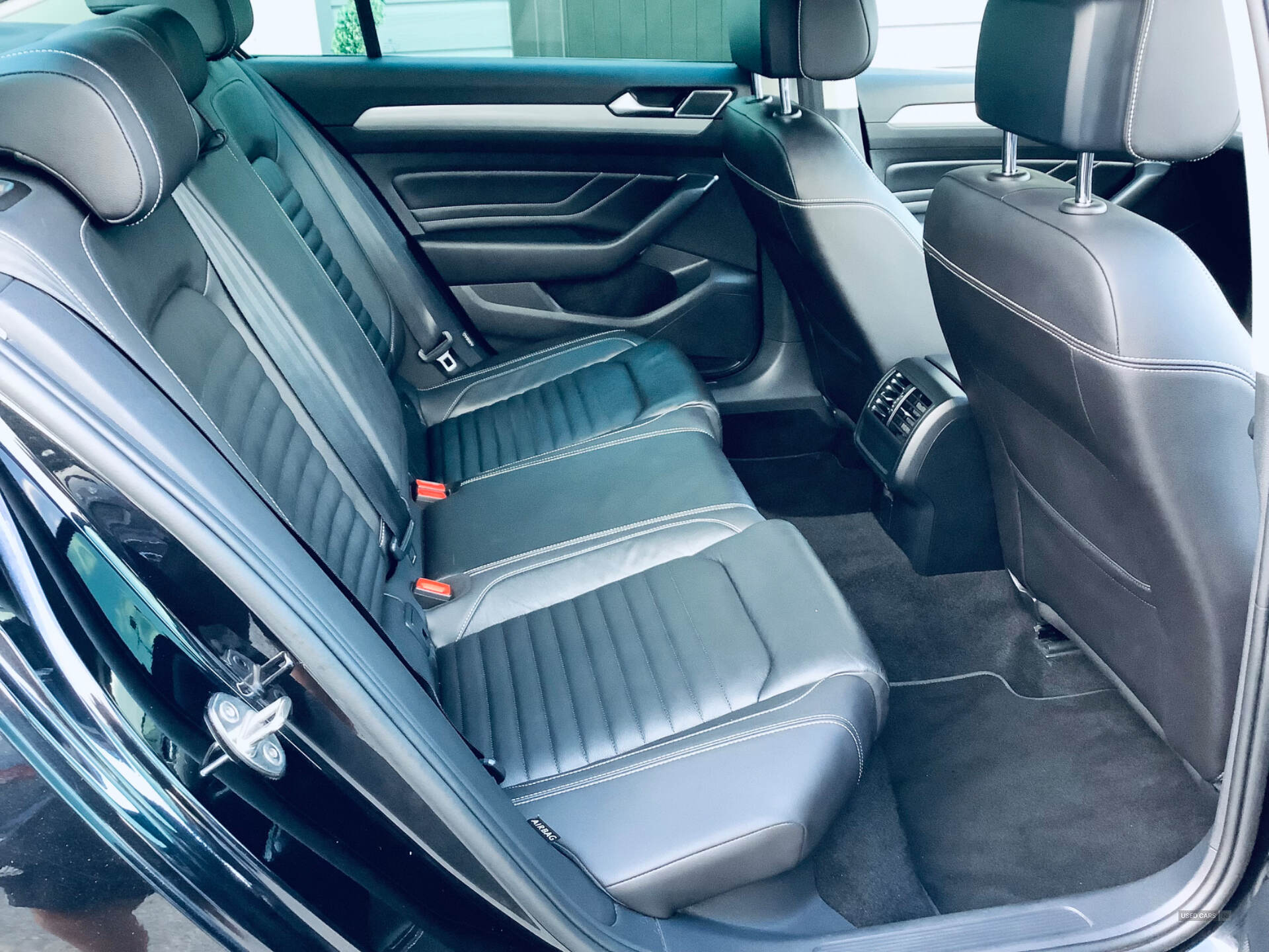 Volkswagen Passat DIESEL SALOON in Down