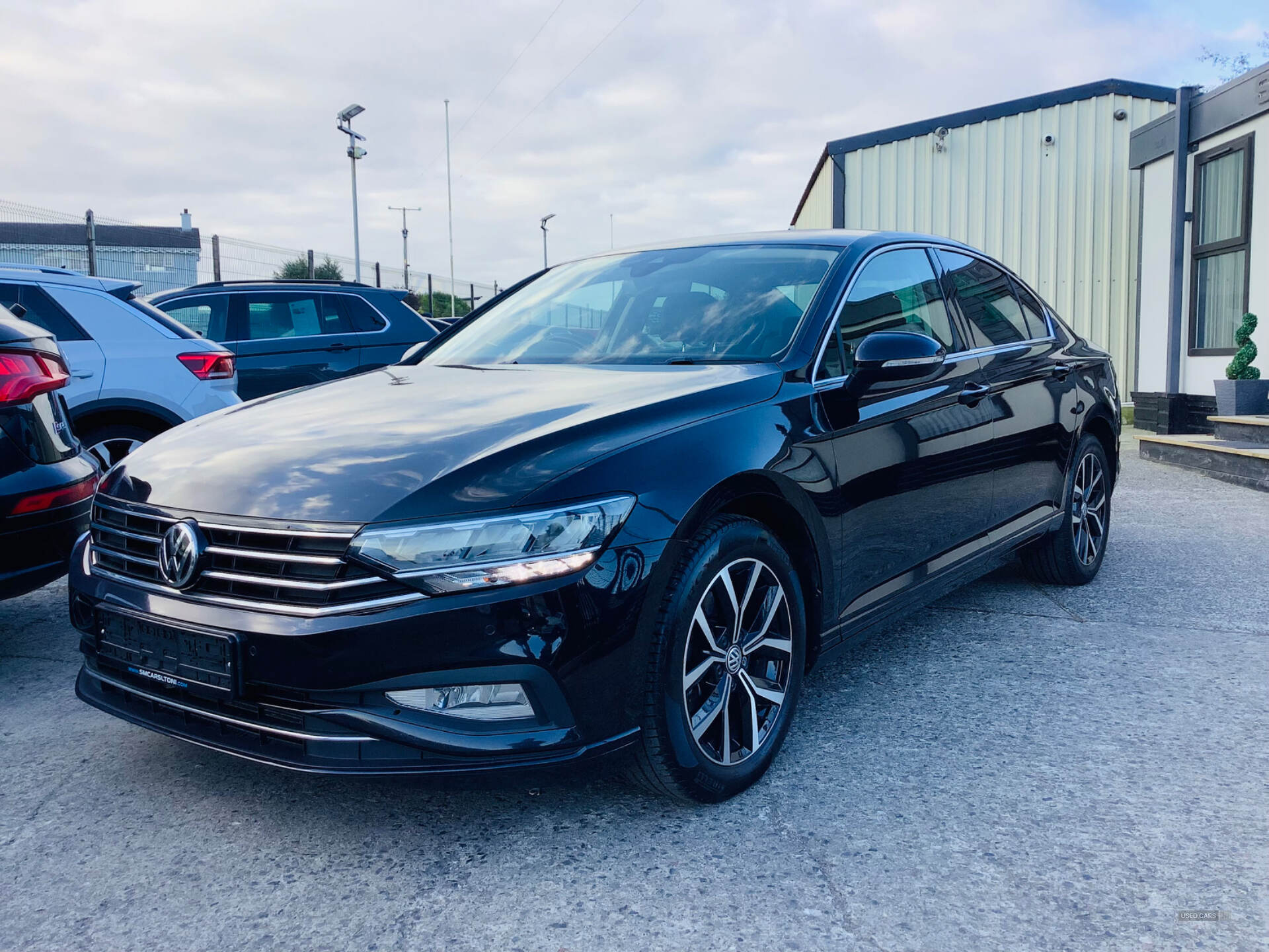 Volkswagen Passat DIESEL SALOON in Down