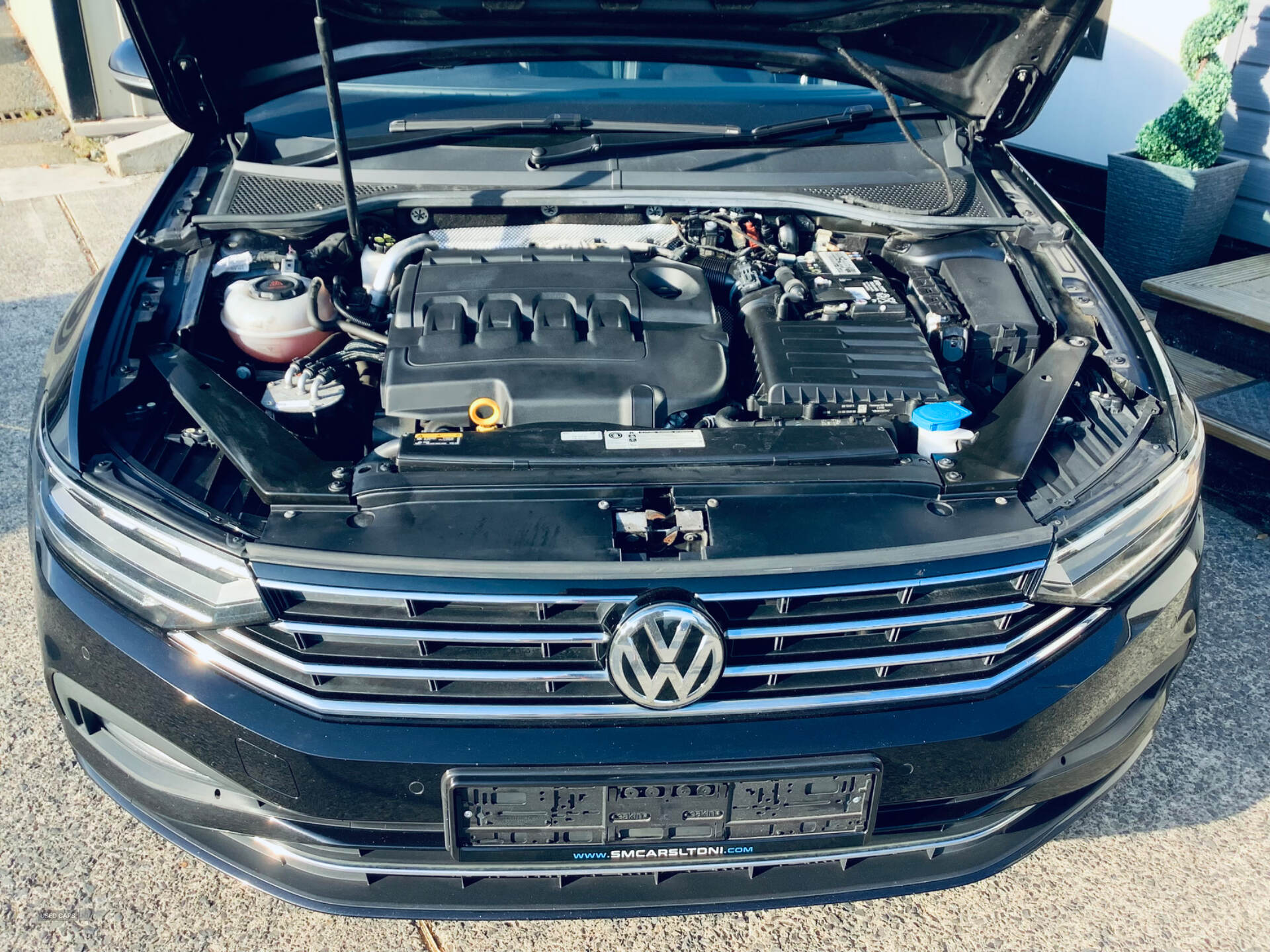 Volkswagen Passat DIESEL SALOON in Down