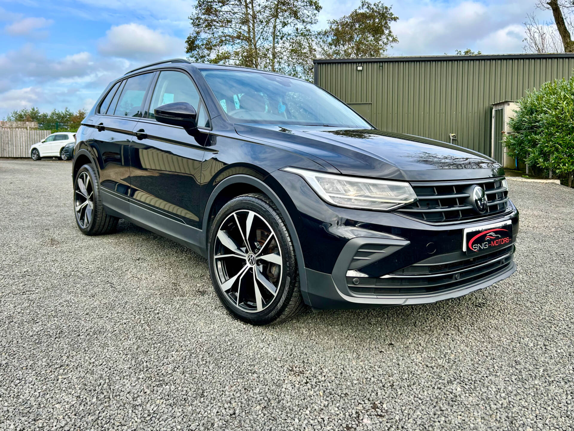 Volkswagen Tiguan DIESEL ESTATE in Antrim