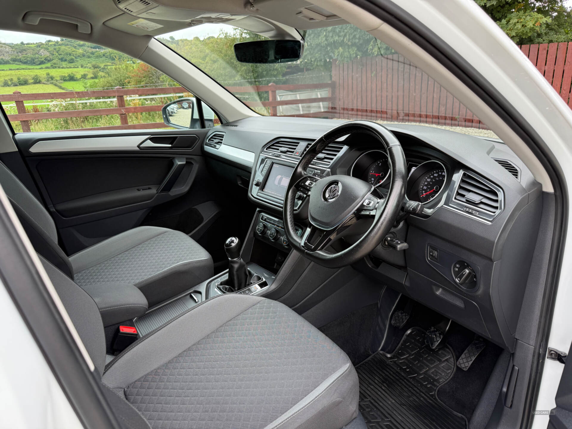 Car Thumbnail 6