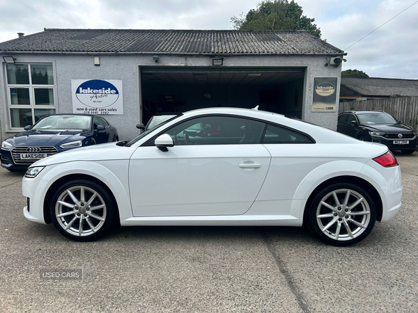 Audi TT COUPE in Down