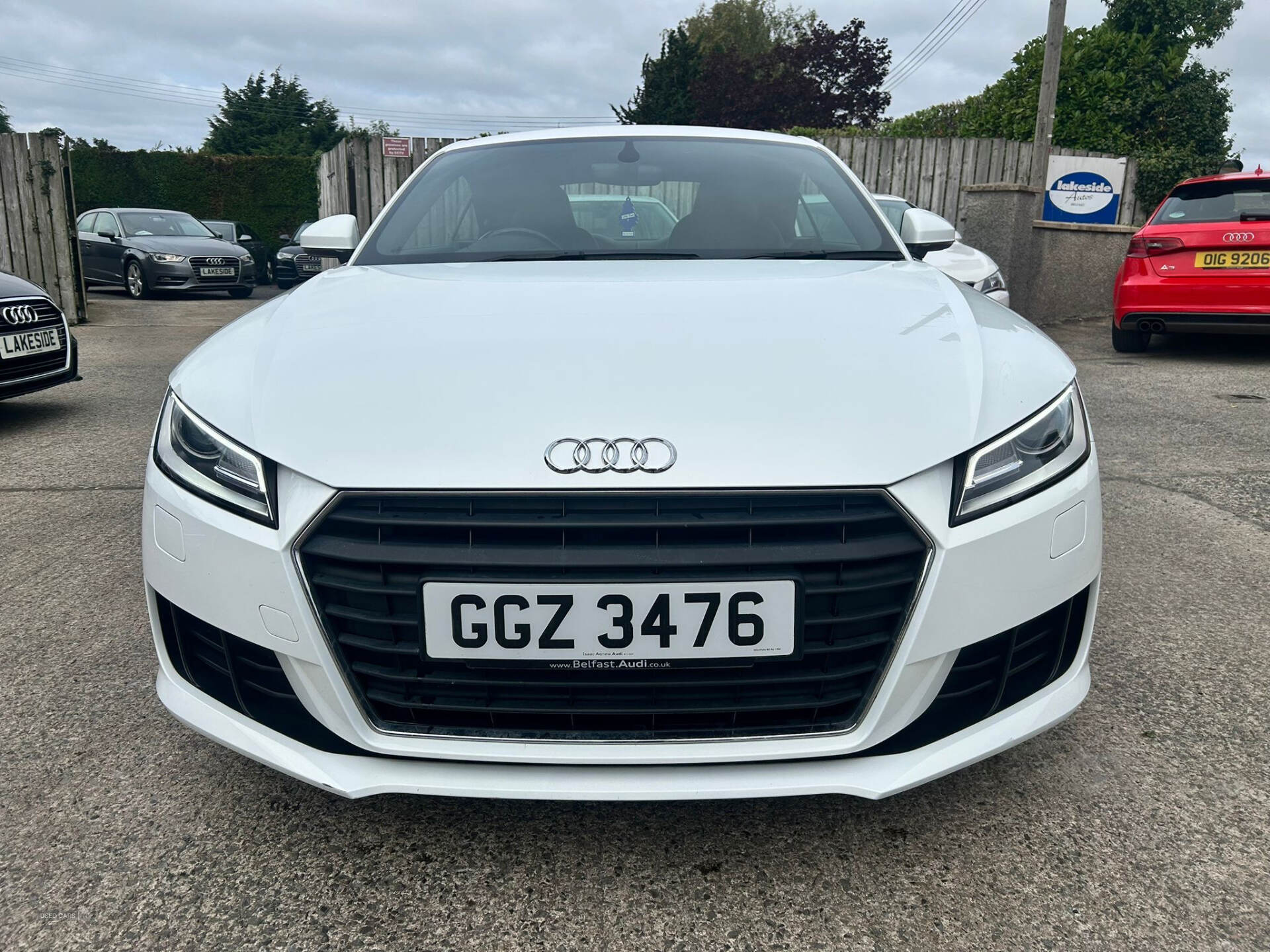 Audi TT COUPE in Down