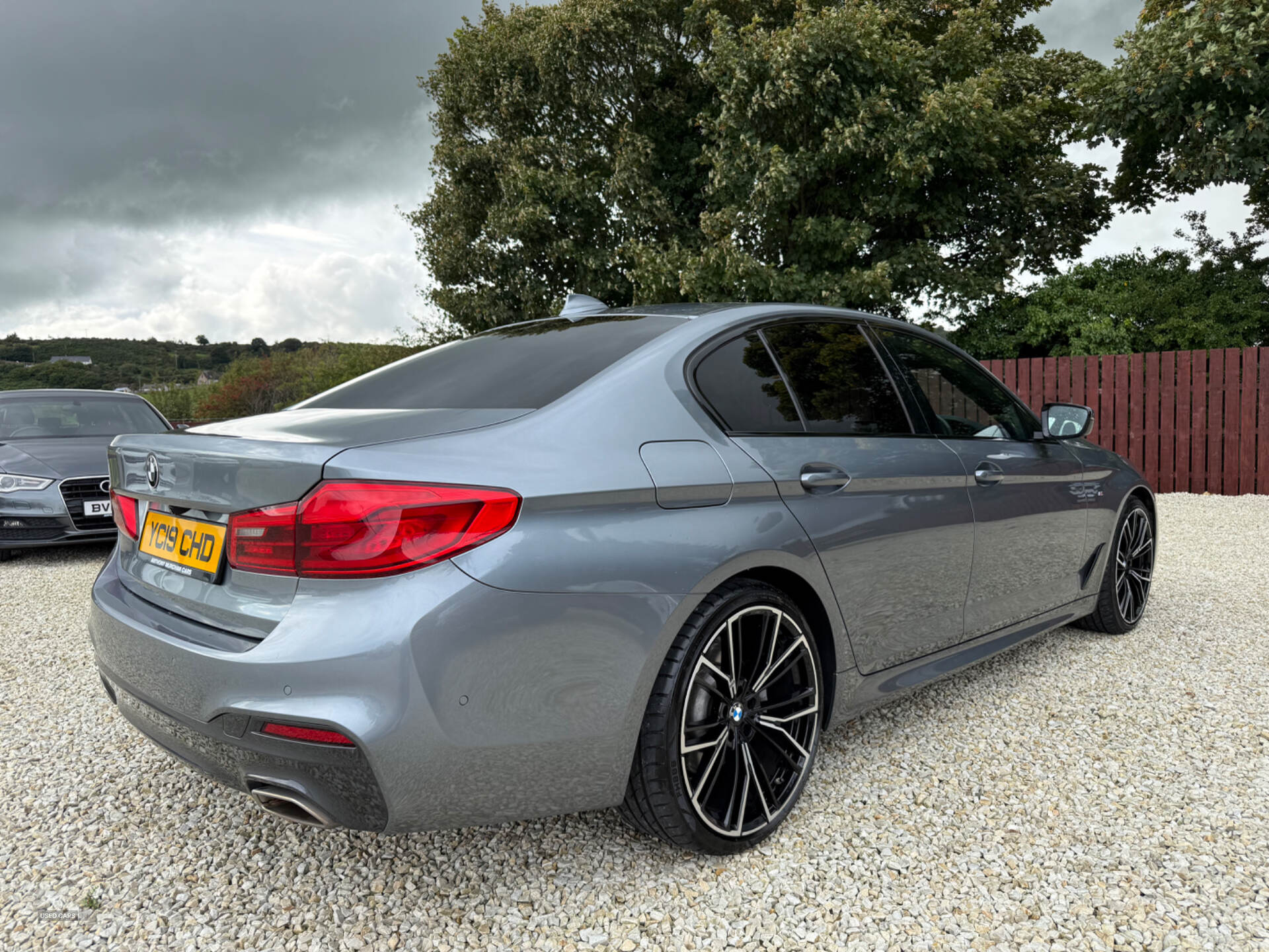 Car Thumbnail 5
