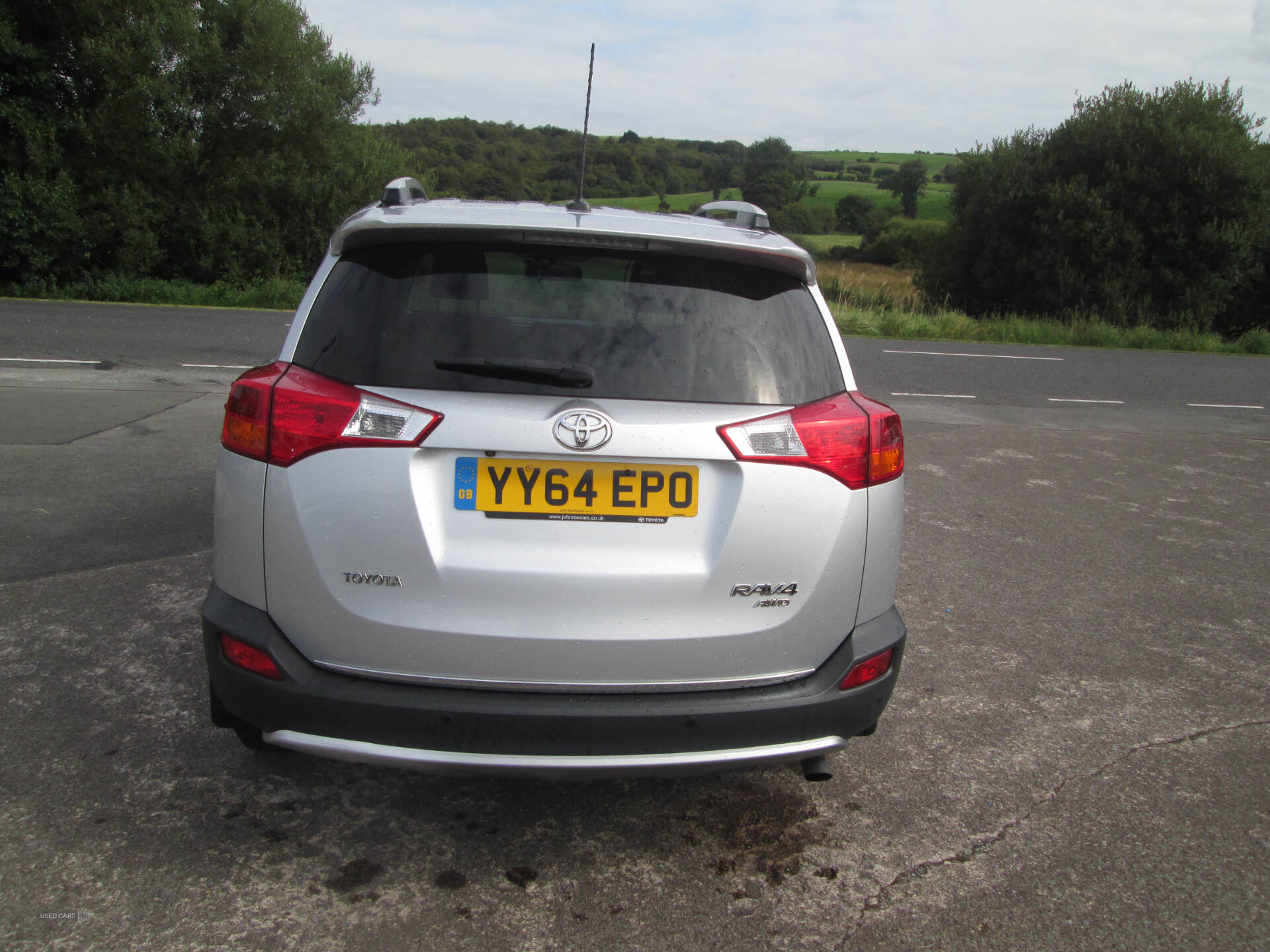 Car Thumbnail 5